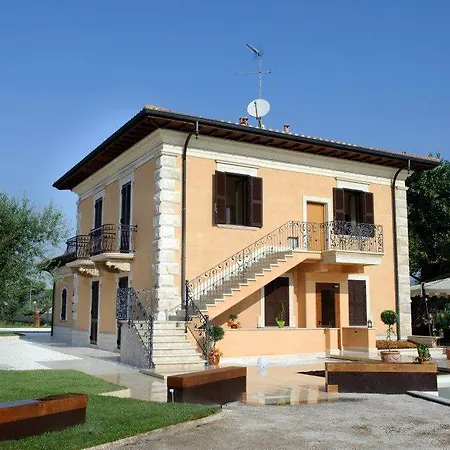 Tivoli *